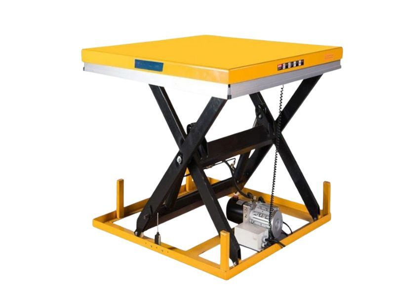 Bàn Nâng 2 Tấn 6 Người vận hành cần được đào tạo bài bản trước khi sử dụng bàn nâng
