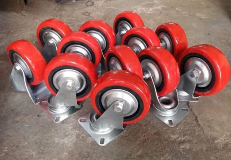 Ứng dụng của bánh xe PU trong công nghiệp 6 Ngành dệt may yêu cầu bánh xe vận hành êm ái, không gây rung lắc để ảnh hưởng đến chất lượng sản phẩm