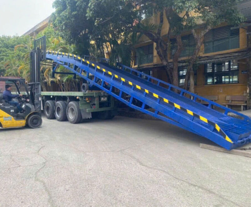 Quy Trình Vận Hành Cầu Dẫn Lên Container 4 Quy trình vận hành cầu dẫn lên container đúng cách là yếu tố then chốt để đảm bảo an toàn