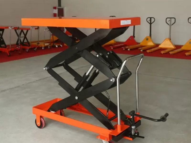 Xe nâng mặt bàn 700kg 4 Thông số xe nâng mặt bàn 700kg